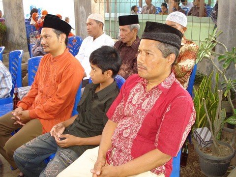 185137_490170344335263_1857837626_n