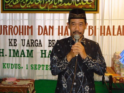 230503_490172871001677_1083560734_n