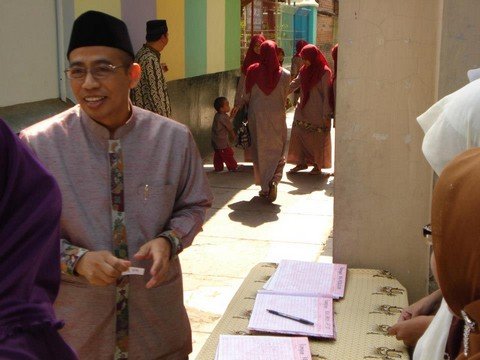 248472_490168151002149_1625412769_n