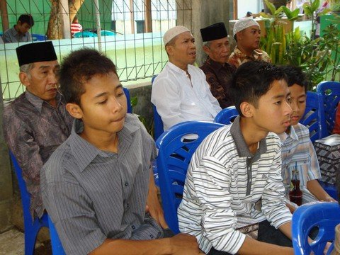 282102_490169637668667_121916391_n