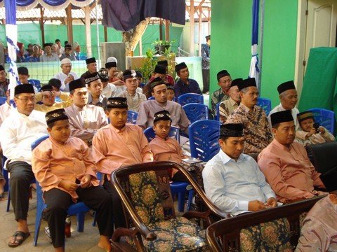 310614_490170631001901_844830402_n