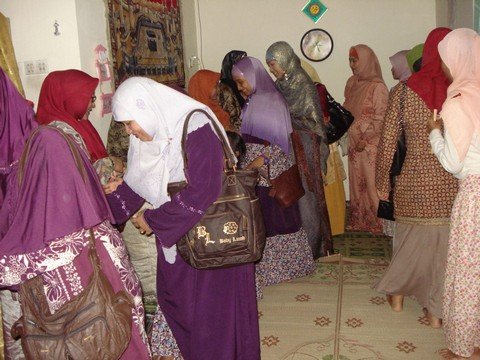 406465_490176764334621_1083285250_n