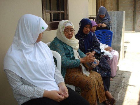 530079_490170397668591_1127199009_n