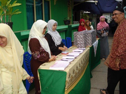 75605_490167267668904_1073790590_n