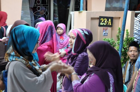 1262924_295710120571902_1954663211_o