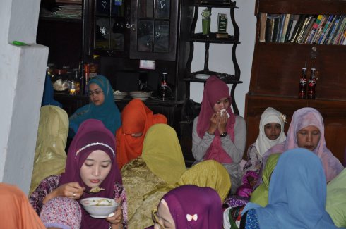 1262975_295707240572190_2036192620_o