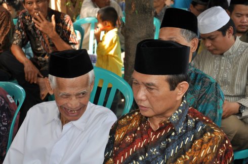 1266860_295705400572374_495761410_o