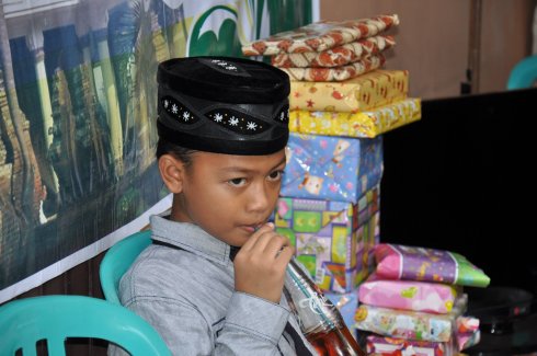 892637_295706857238895_59245432_o