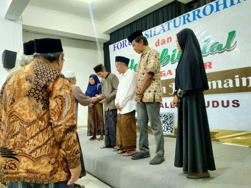 9e504689-fccd-4313-8cd9-46c06d2c32ee